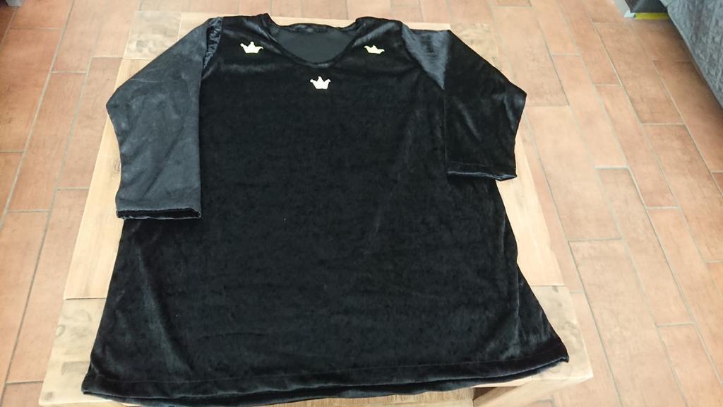 Fluwelen zwarte dames tuniek XXL - Nieuw met kroontjes, Ophalen of Verzenden, Nieuw, Maat 46/48 (XL) of groter, Zwart