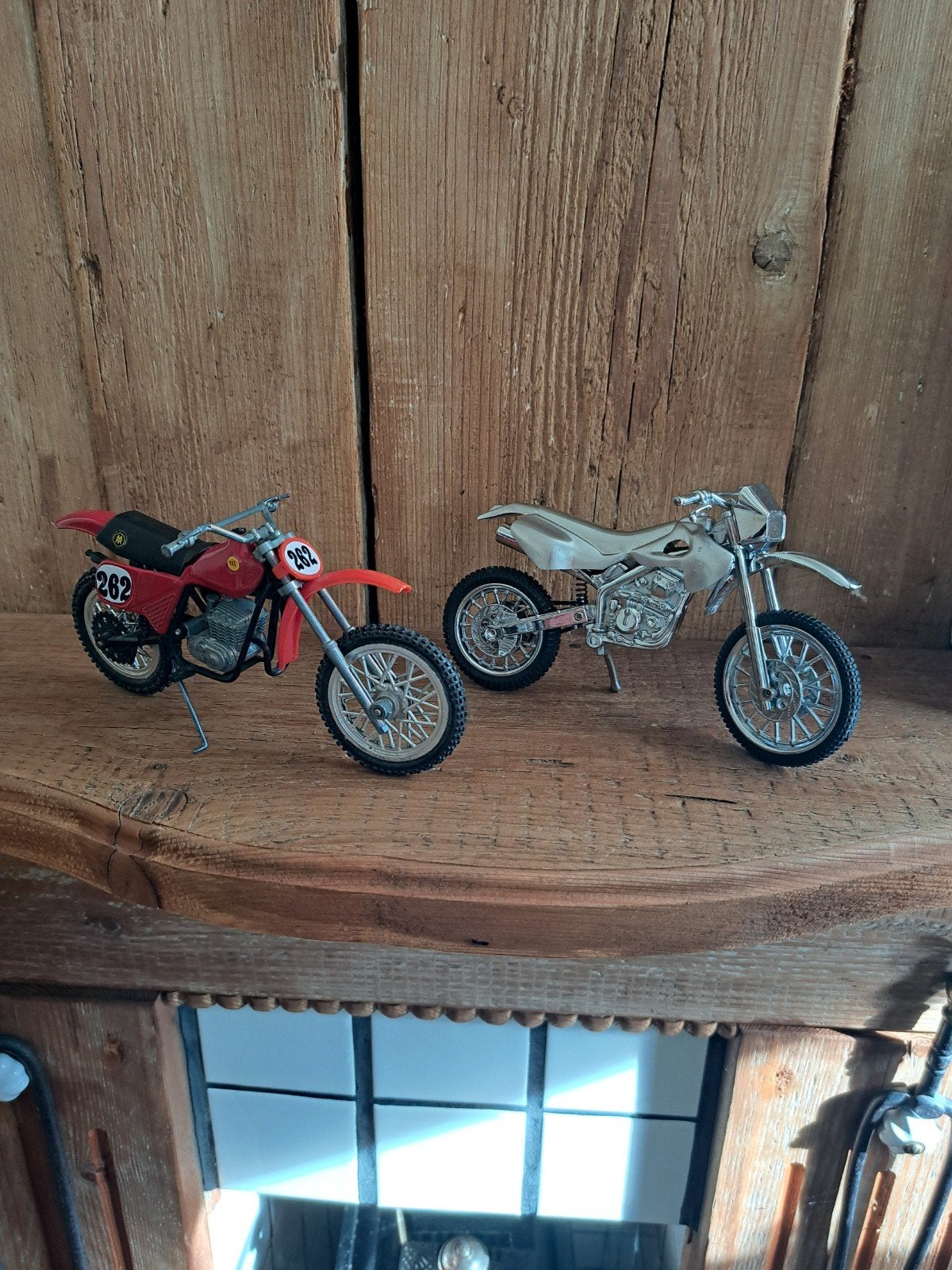 2 Miniatuur motoren., Ophalen of Verzenden, Motoren