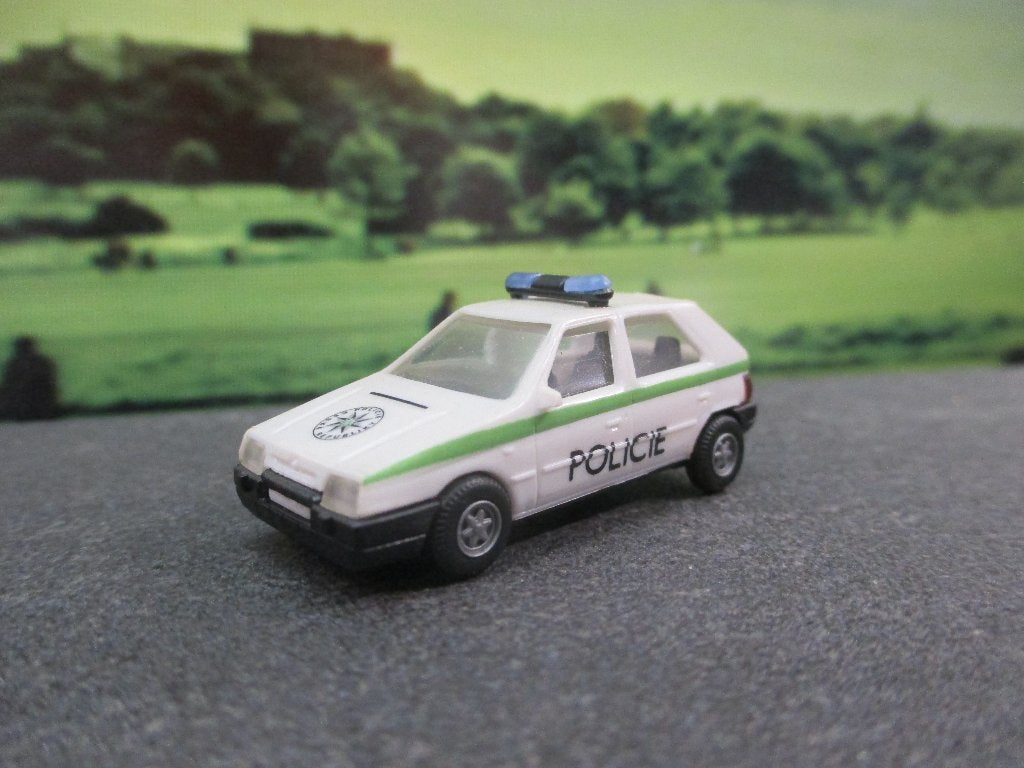 Skoda Favorit - IGRA Policie Politie Tsjechië, Ophalen of Verzenden, Zo goed als nieuw, Auto, Overige merken