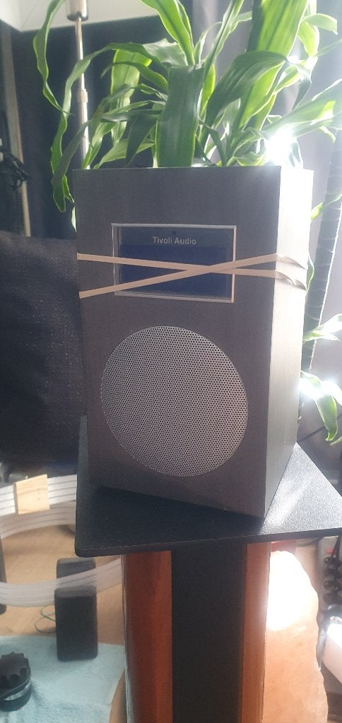 Tivoli Audio Model 10, Ophalen of Verzenden, Zo goed als nieuw