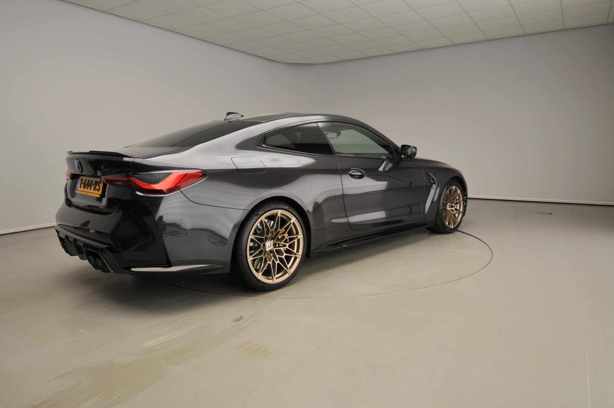 BMW M4 Competition M xDrive Coupé | Laserlicht | Leder | HU, Dealer onderhouden, Stof, Gebruikt, Met garantie (alle)