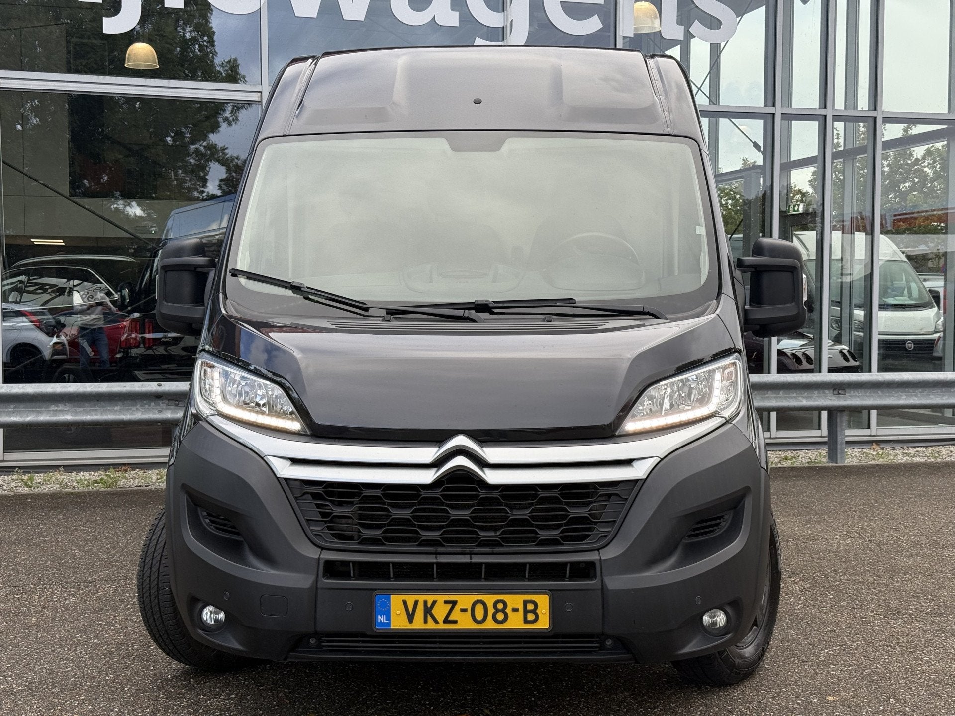 Citroën Jumper 35 2.2 BlueHDi 165 L2H2 | ZB-Edition | 1e Ei, Auto's, Gebruikt, 4 cilinders, Citroën, Leder en Stof