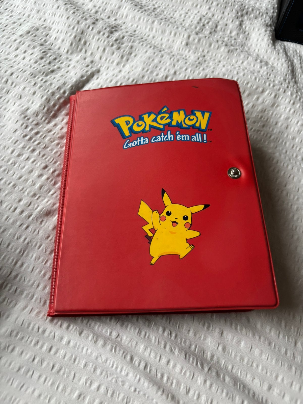 Map oude pokemon kaarten. Gebruikte staat. 24 holos, Ophalen of Verzenden, Zo goed als nieuw, Meerdere kaarten