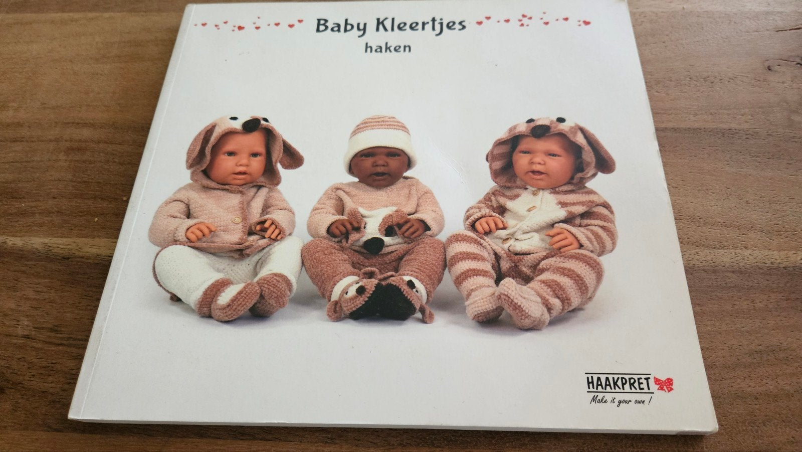 Baby Kleertjes Haken, Hobby en Vrije tijd, Breien en Haken, Ophalen of Verzenden, Zo goed als nieuw, Haken, Patroon of Boek
