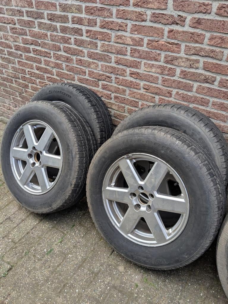 volvo xc90 17 inch lichtmetaal Neptune winterset, Ophalen, 17 inch, Winterbanden, Velg(en)