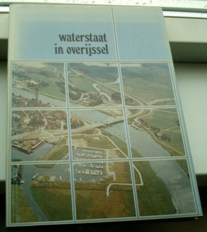 Waterstaat in Overijssel(Wieringa, Schelhaas, Egberts)., Ophalen of Verzenden, Zo goed als nieuw