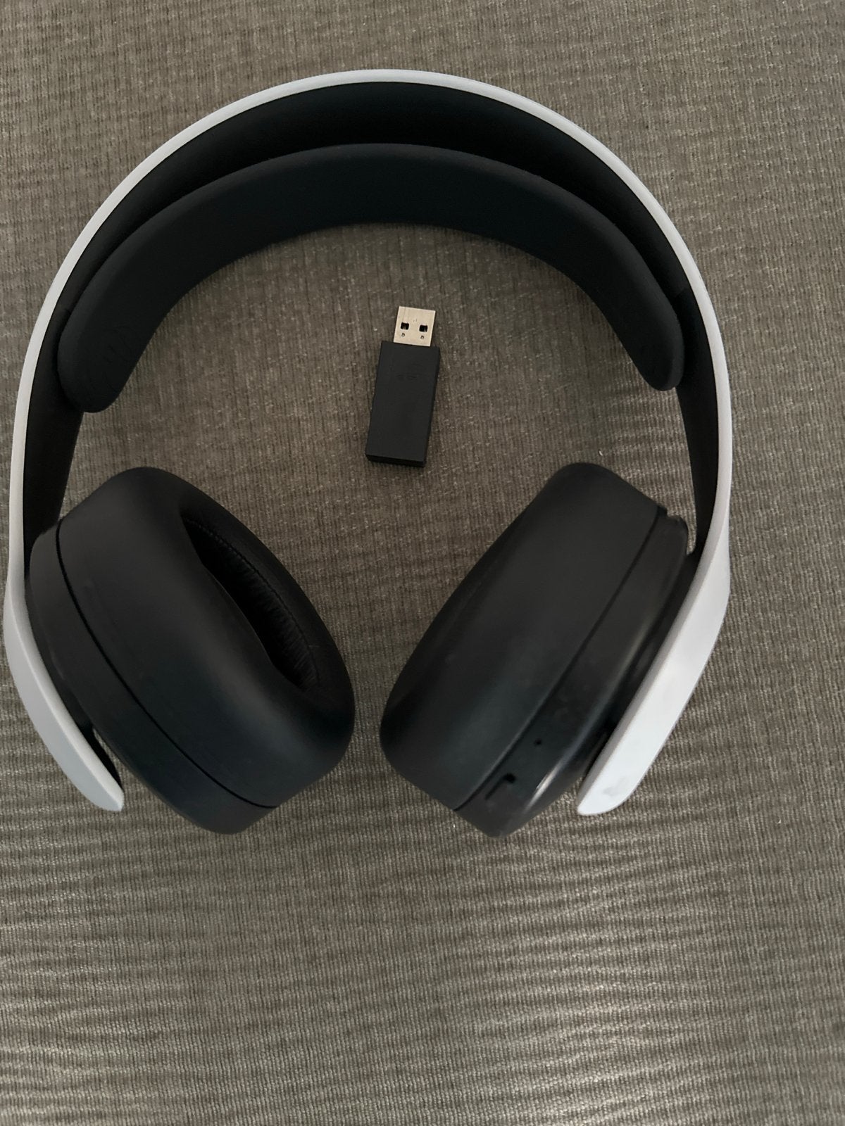 Sony PlayStation Pulse 3D Wireless Headset, Ophalen of Verzenden, Zo goed als nieuw, Zwart, Draadloos
