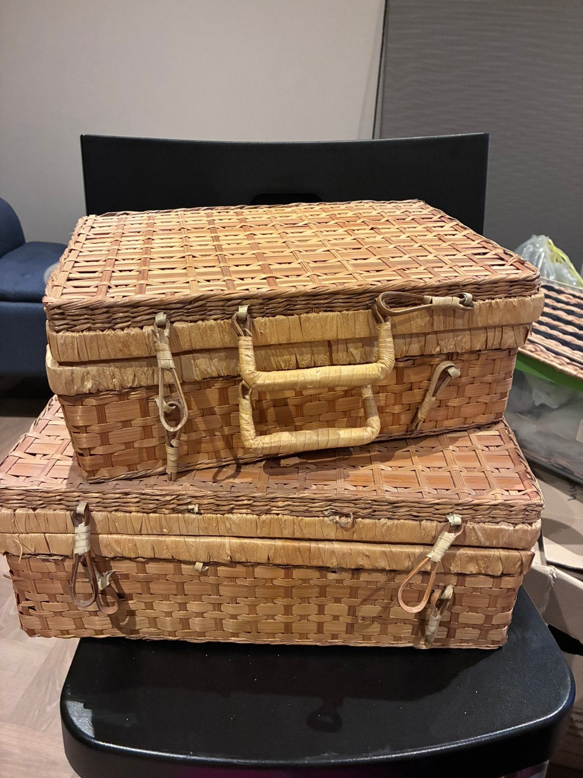 2 rieten mandjes, Ophalen, Gebruikt, Gevlochten, Mand