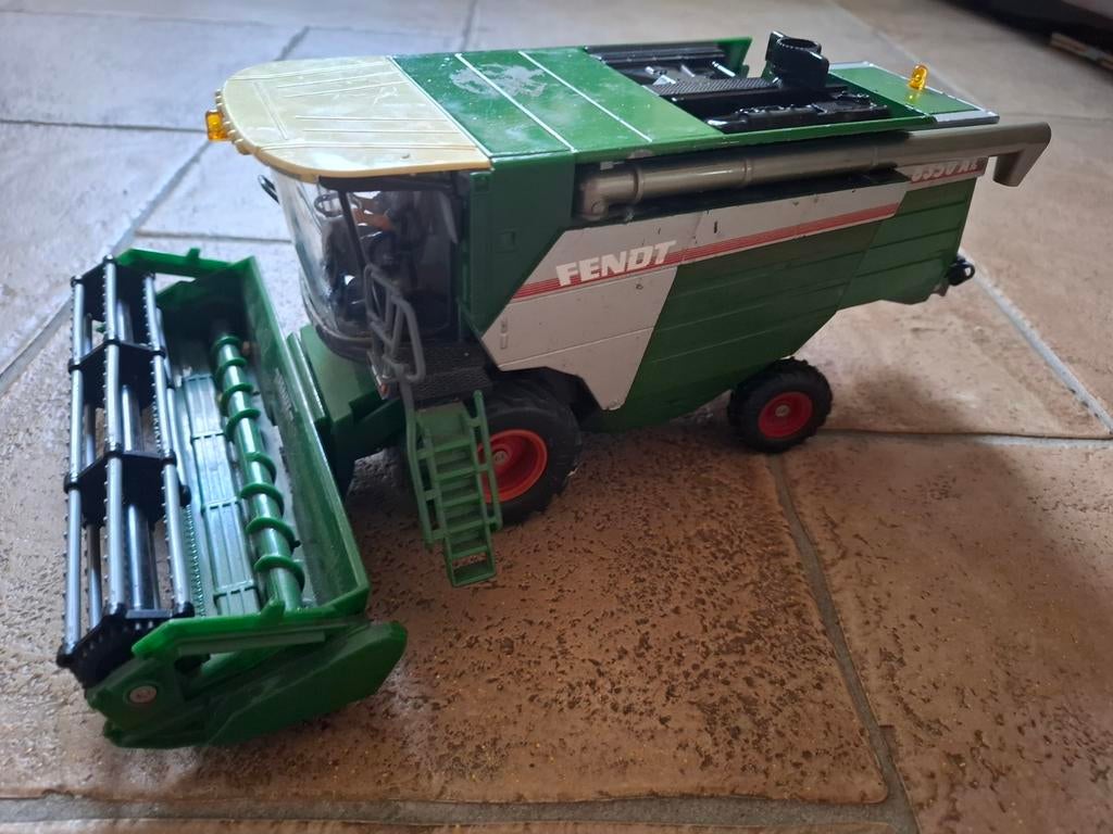 Siku Fendt 8350 Maaidorser - Schaal 1:32, Hobby en Vrije tijd, Ophalen