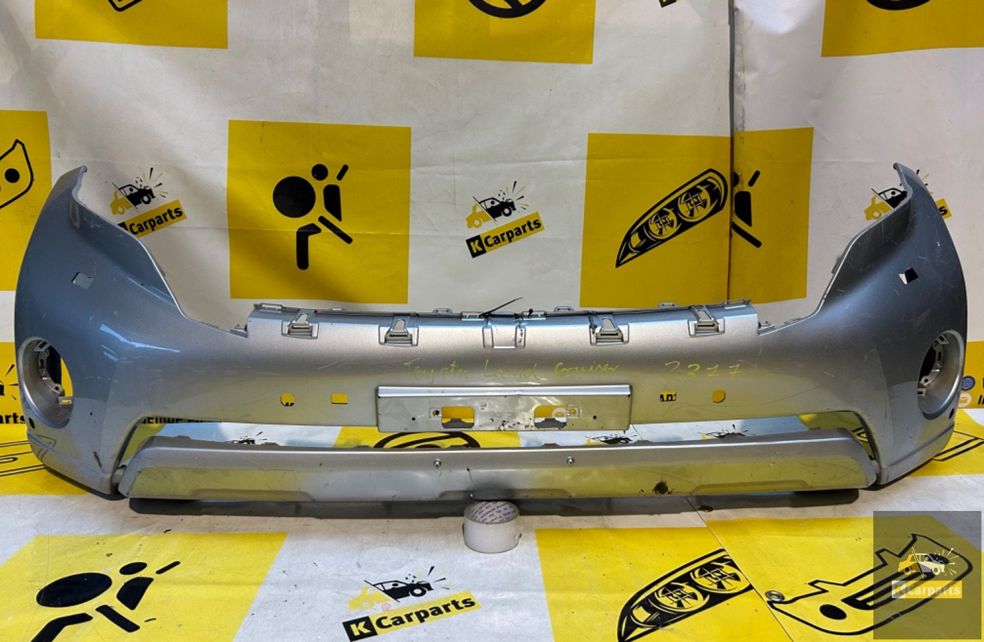 TOYOTA LAND CRUISER J150 VOORBUMPER 52119-60G50, Auto-onderdelen, Info@fabrikant.eu, Ophalen of Verzenden, Toyota, Bumper