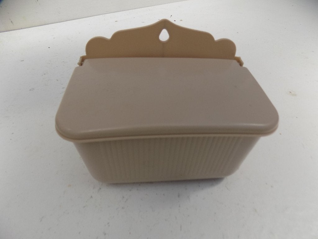 vintage kunststof wandbakje in een beige kleur., Gebruikt, Overige typen, Ophalen of Verzenden, Minder dan 100 cm