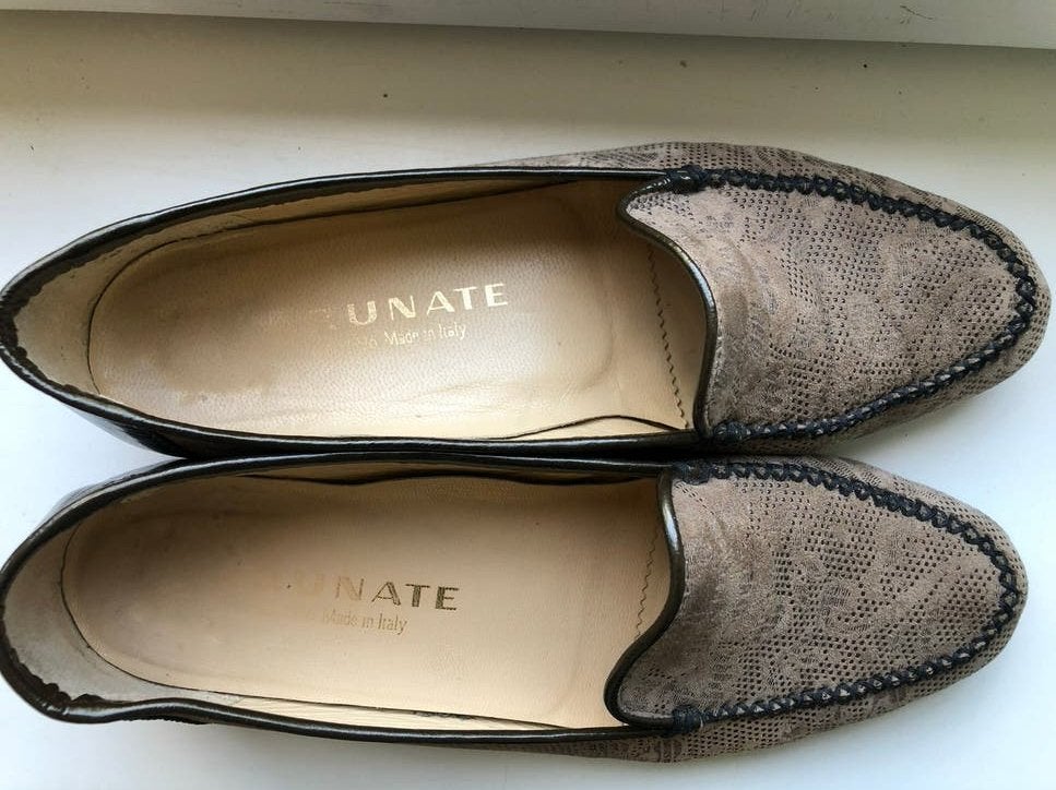 BRUNATE bruine Instappers met kant mt 39,5, Ophalen of Verzenden, Gedragen, Instappers, Beige