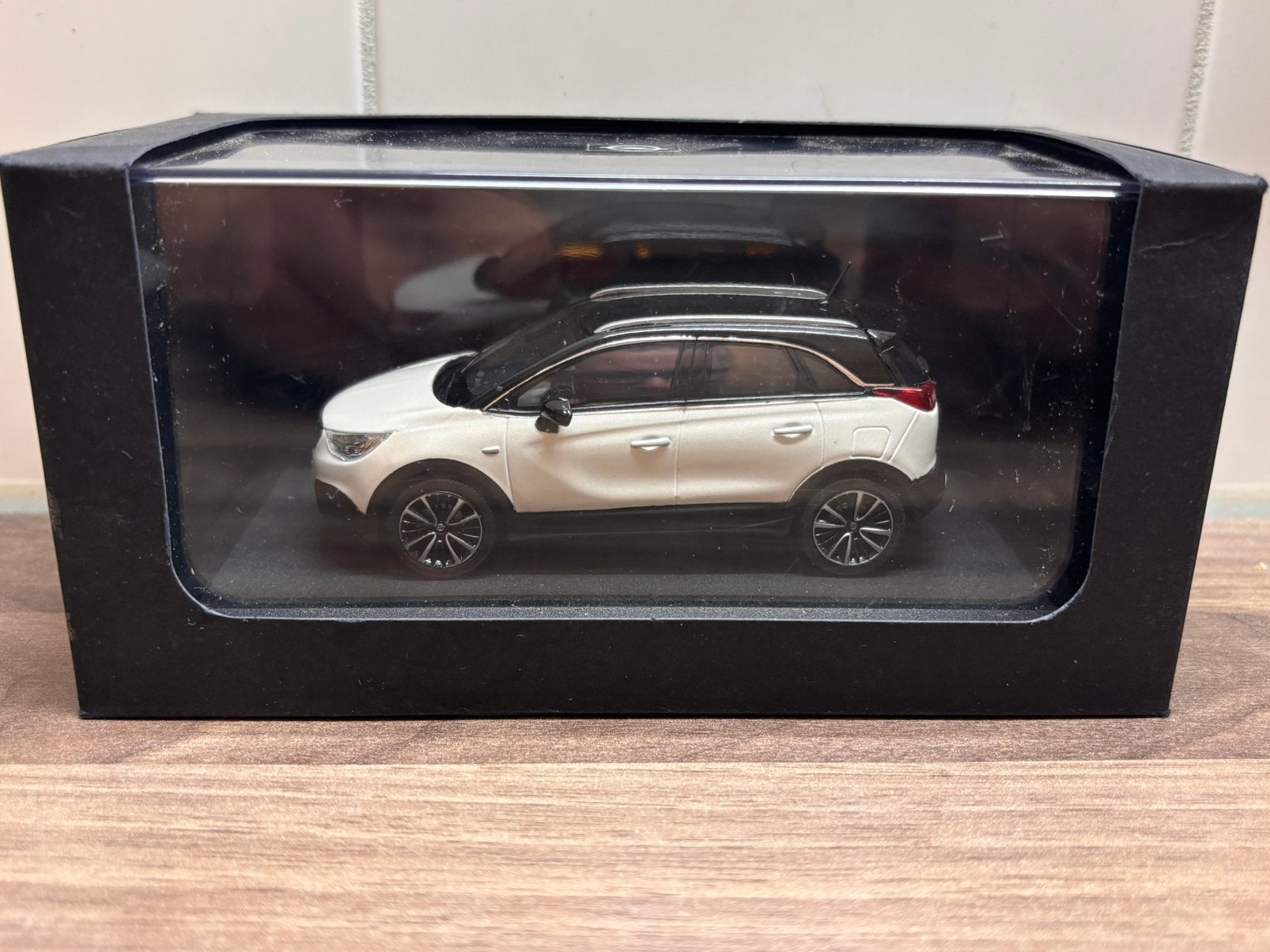 Opel Crossland X Glacier White iScale 1:43, Ophalen of Verzenden, Nieuw, Auto, Overige merken