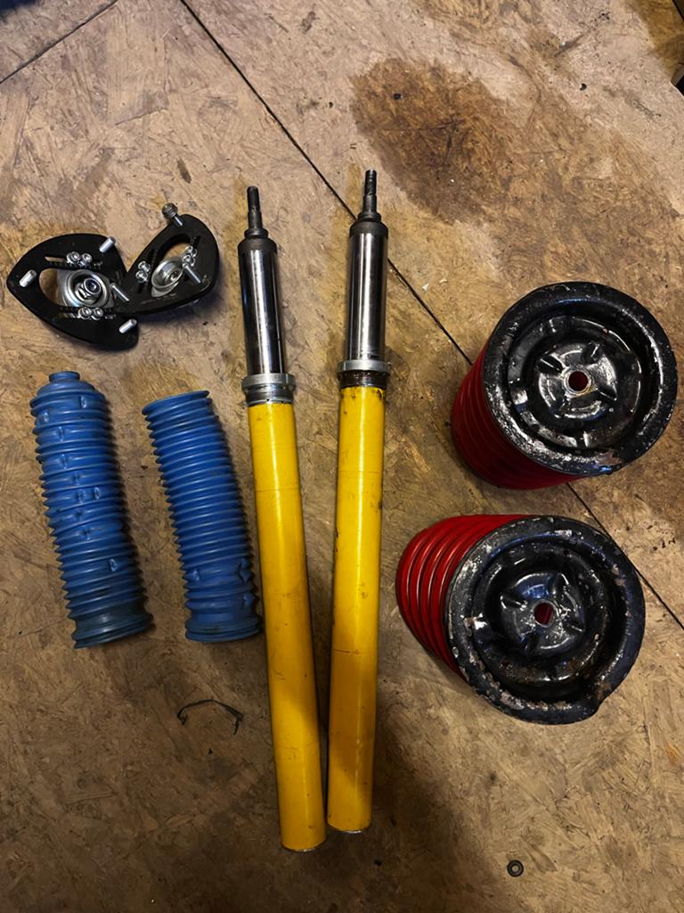 BMW E30 Bilstein schokbrekers voor met H&R verlagingsveren, Ophalen of Verzenden, Gebruikt, BMW
