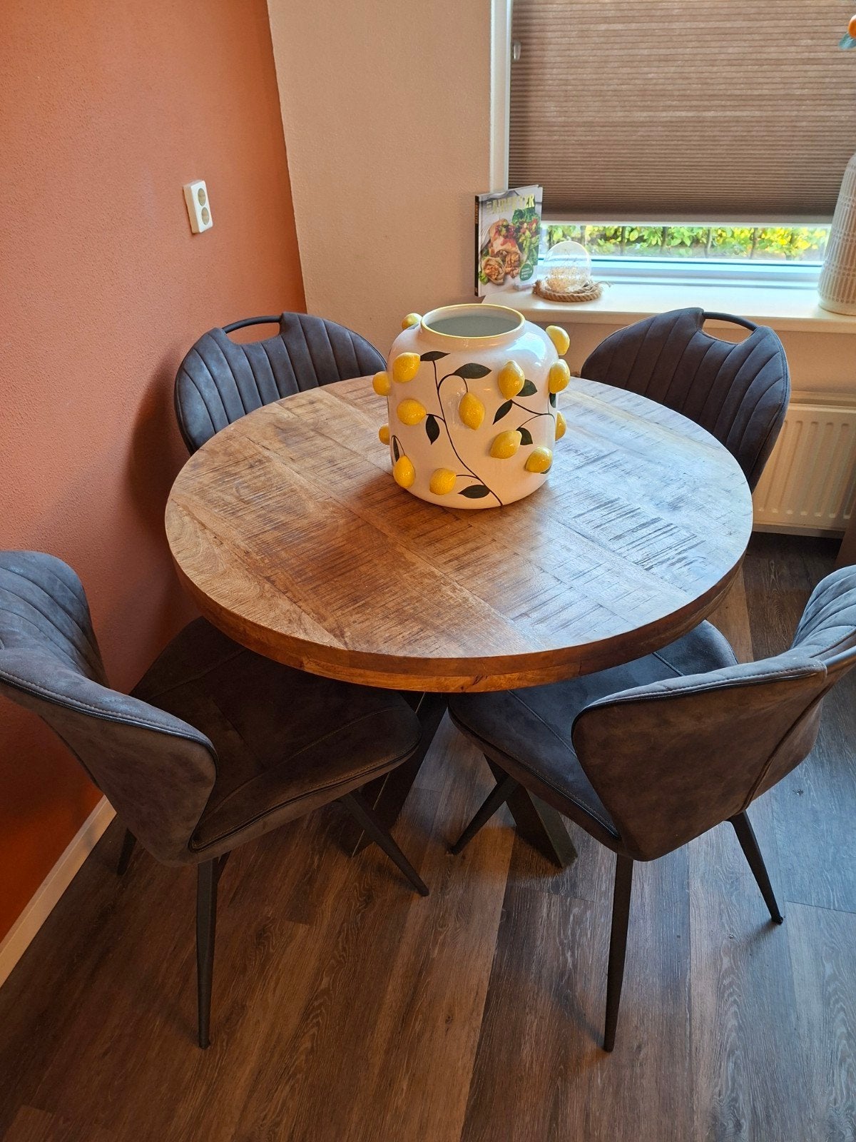 mango houten eettafel., Ophalen, Gebruikt, 4 tot 6 stoelen