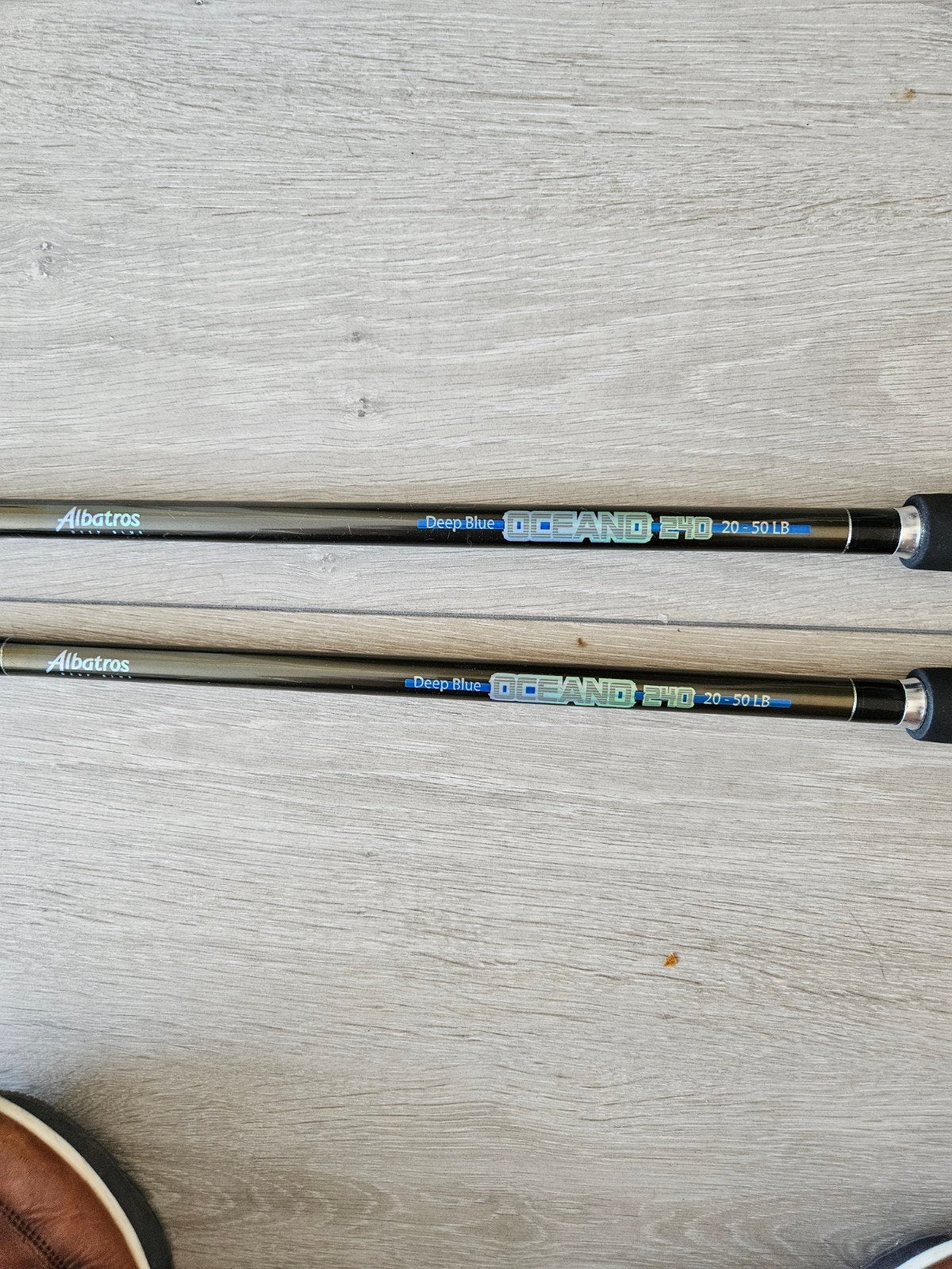2 Albatros Deep Blue Oceand 240 boothengels., Ophalen, Zo goed als nieuw, Complete hengel