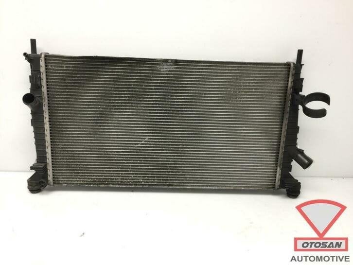 ford focus c max radiateur 3m5h8005tl