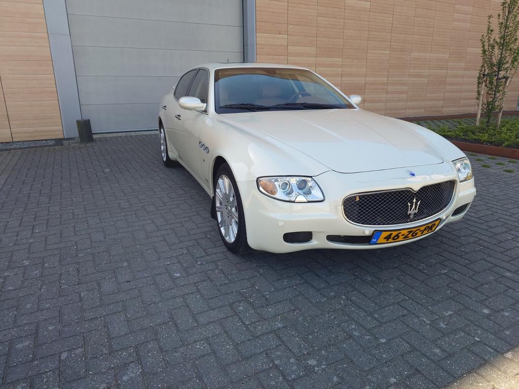 Maserati Quattroporte Executive GT 4.2 V8 2008 ZF Parelmoer, Auto's, Maserati, Automaat, 8 cilinders, Traction-control, Wit