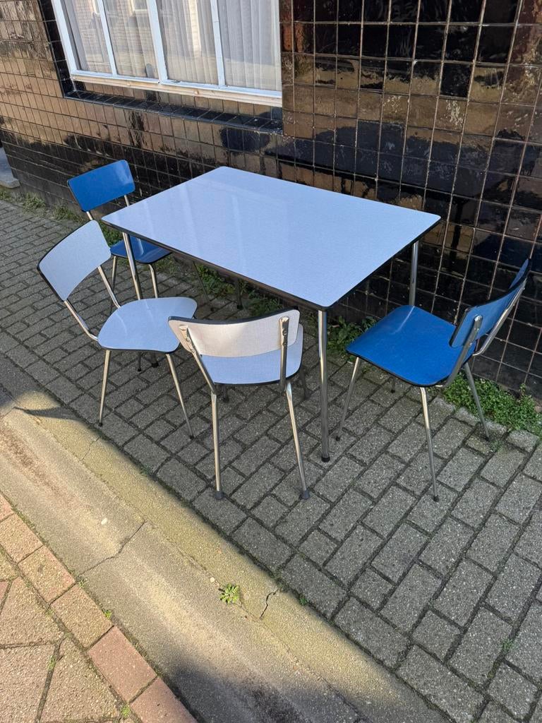 Eettafel, met 4 Stoelen, fifties,sixties,Mid-Century,vintage, Huis en Inrichting, Tafels | Eettafels, Gebruikt, 100 tot 150 cm