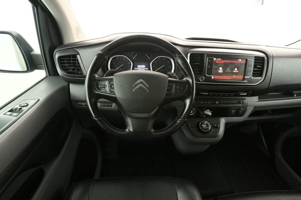 Citroën Jumpy 2.0 BlueHDI 177PK L3H1 | Automaat | Clima | C, Auto's, Bestelauto's, Euro 6, Citroën, 2500 kg, 14 km/l