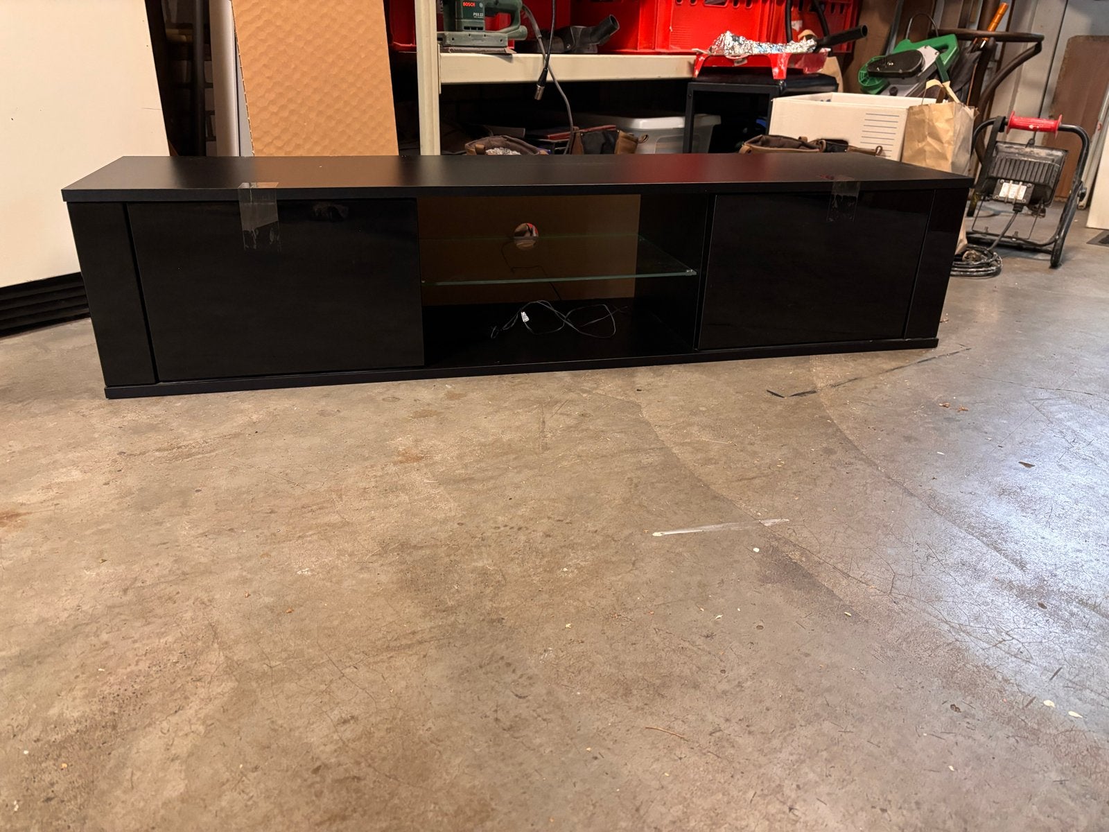 Zwart tv-meubel met deuren en plank, Ophalen, Gebruikt, 100 tot 150 cm, Minder dan 100 cm