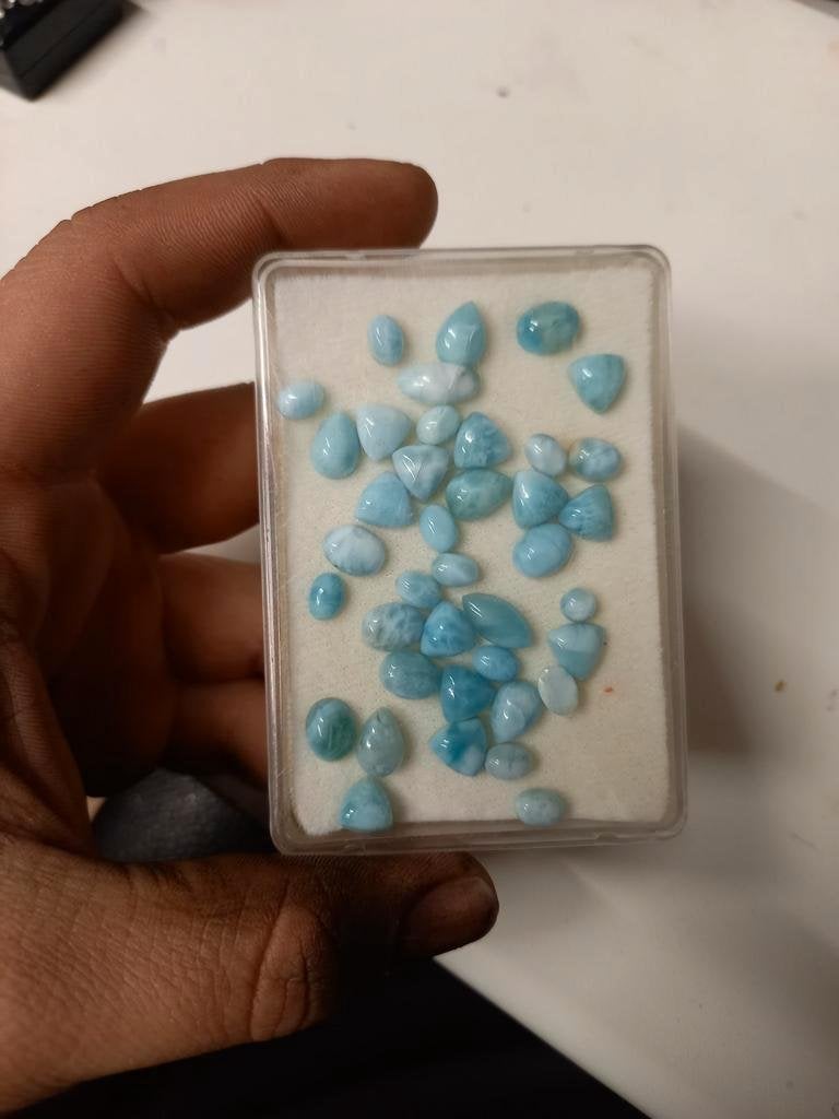 Partij geslepen larimar edelsmid, Sieraden, Tassen en Uiterlijk, Edelstenen, Ophalen of Verzenden, Zo goed als nieuw