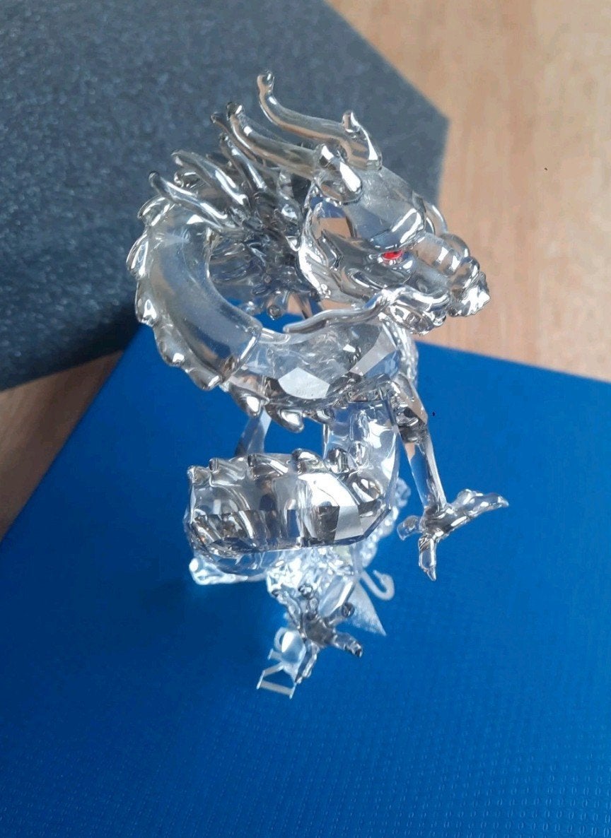 Swarovski. Nieuw. In doos. Dragon. Prachtstuk., Verzamelen, Swarovski, Ophalen of Verzenden, Nieuw, Figuurtje