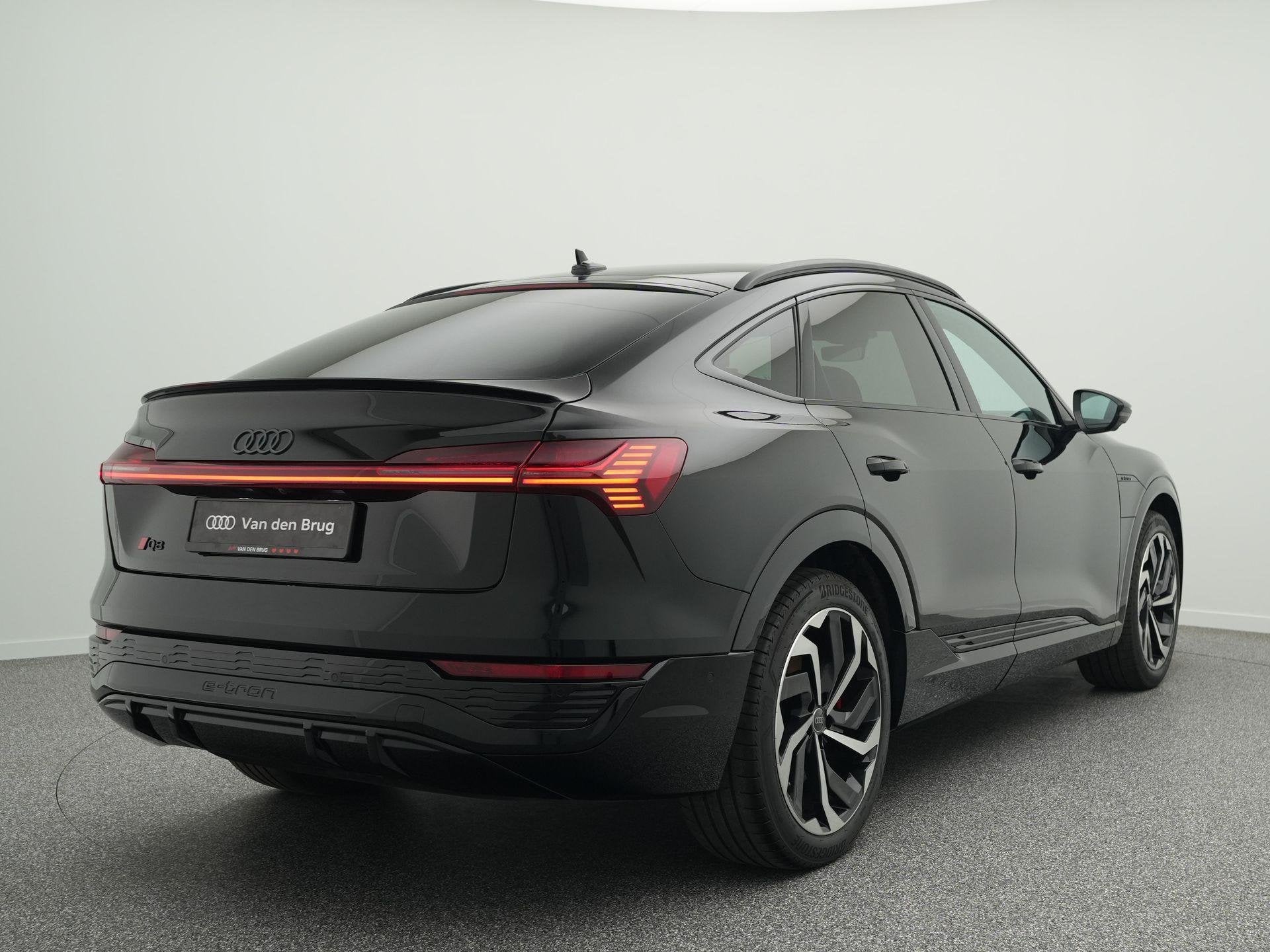 Audi Q8 e-tron 340 PK 50 quattro S Edition 95 kWh | Adaptiev, Automaat, Zwart, 95 kWh, Origineel Nederlands