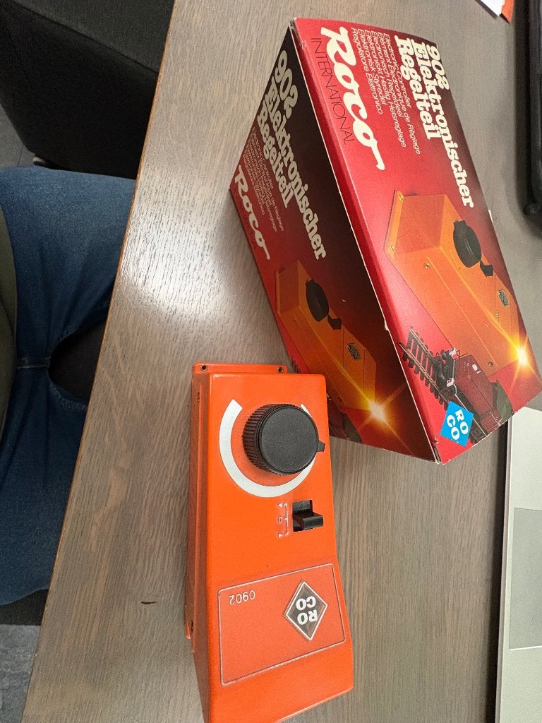 Roco 902 Elektronischer Regelteil, Transformator of Voeding, Gelijkstroom, Ophalen of Verzenden, Zo goed als nieuw