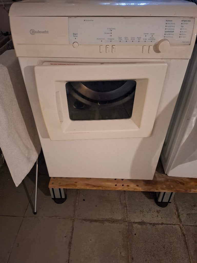 Te koop: Bauknecht Wasdroger, Ophalen, 6 tot 8 kg, Gebruikt, Luchtafvoer