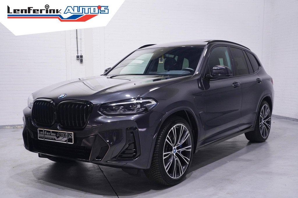 BMW X3 xDrive30e M Sport NAP 360-Camera 21"-Lmv Electrische, Gebruikt, 4 cilinders, 2000 kg, Bedrijf