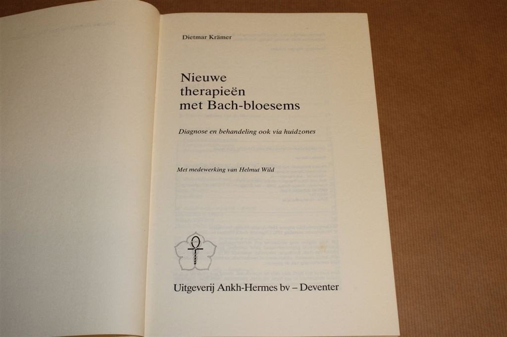Bach-Bloesems volgens Krämer — Diagnose via de Huidzones, Ophalen of Verzenden, Gelezen, Overige onderwerpen, Achtergrond en Informatie