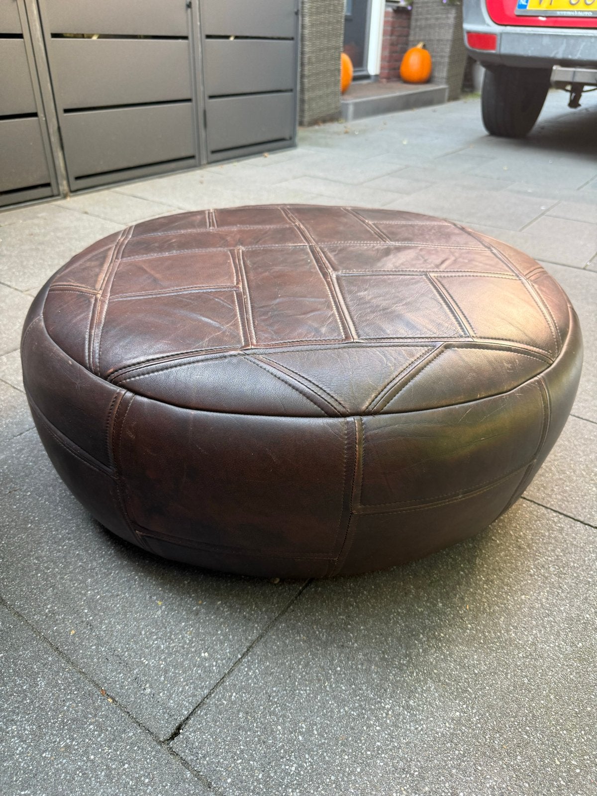 De Sede stijl dik lederen poef - 65cm doorsnede, Ophalen, Gebruikt, Leer, Gijpsvintage