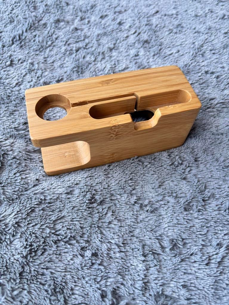 bamboe laadstationhouder, Ophalen of Verzenden, Gebruikt, Overige typen, Apple iPhone