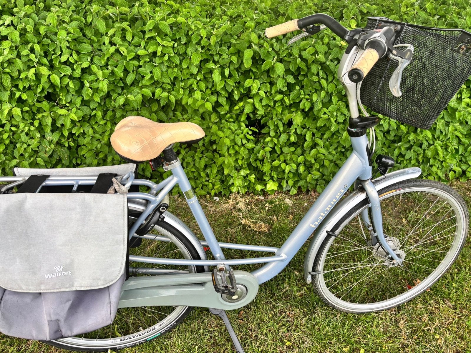 Batavus Damesfiets met Lage Instap en Versnellingen, Ophalen, Velgrem, Batavus, 53 tot 56 cm