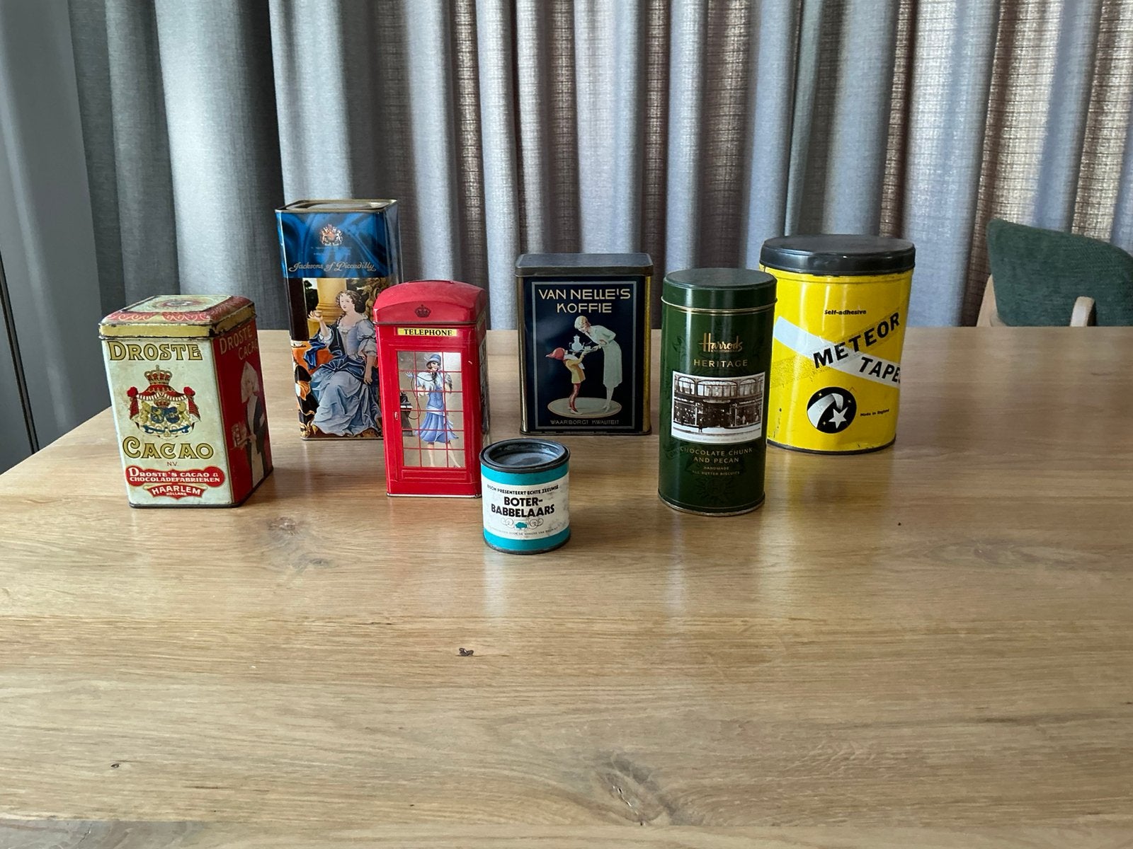 blikken uit grootmoeders tijd, Ophalen