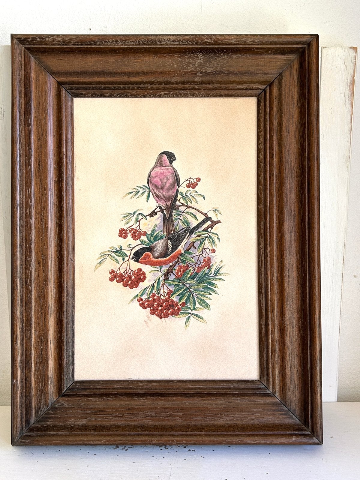 Vintage schilderij met kramische tegel twee vogels 32 cm, Ophalen
