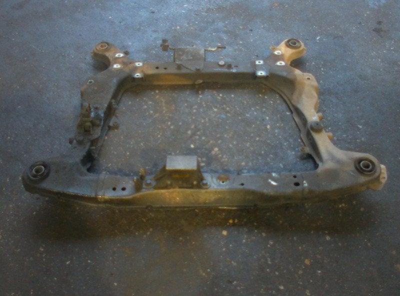 Subframe Voor Volvo XC70 (SZ) (2002-09/2007-08), Gebruikt, Siegburger Straße 229, Köln 50679, , Duitsland, Info@volvocars.com