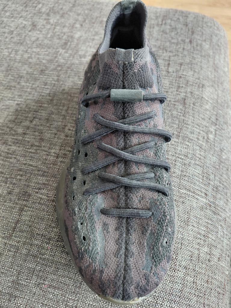 Adidas Yeezy Boost 380 Onyx - Maat 43 1/3, Kleding | Heren, Schoenen, Ophalen of Verzenden