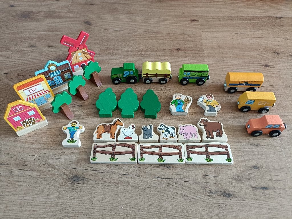 Houten treinbaan - set met dieren, bomen en voertuigen, Ophalen of Verzenden, Gebruikt, Overige typen