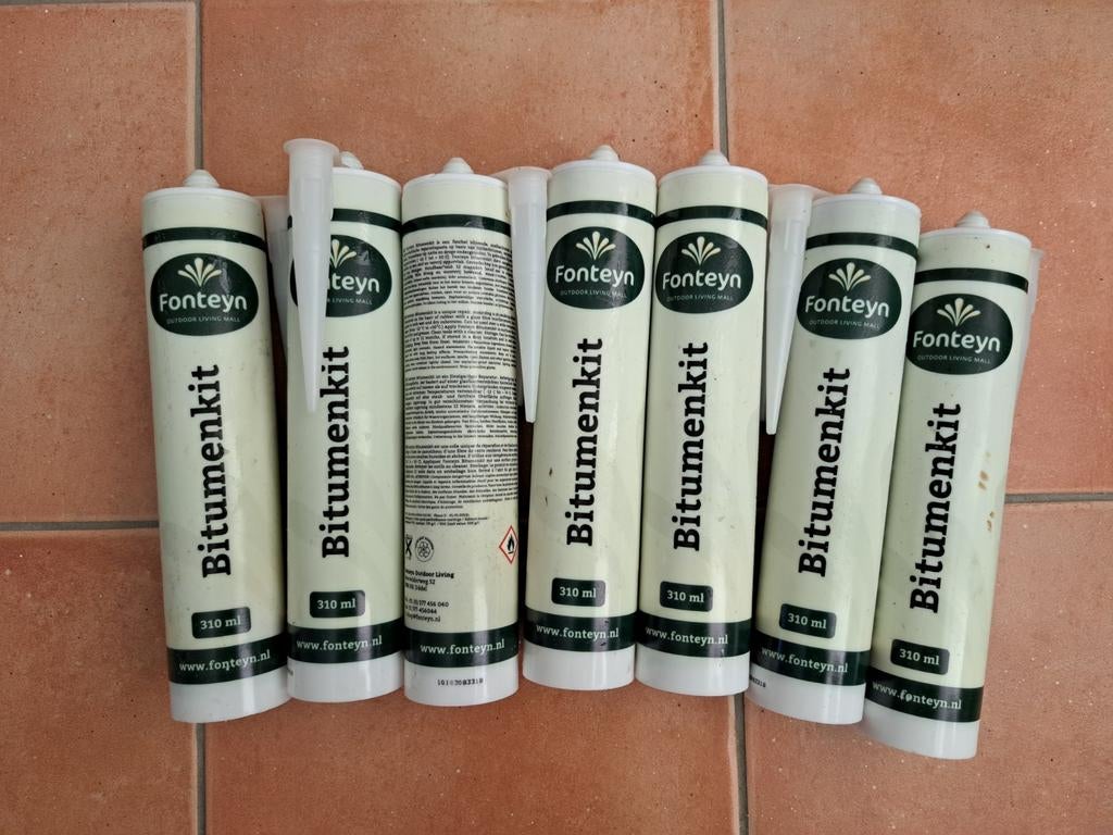 Bitumenkit - 7 kokers à 310 ml, Overige materialen, Nieuw, 15 m² of meer, Ophalen