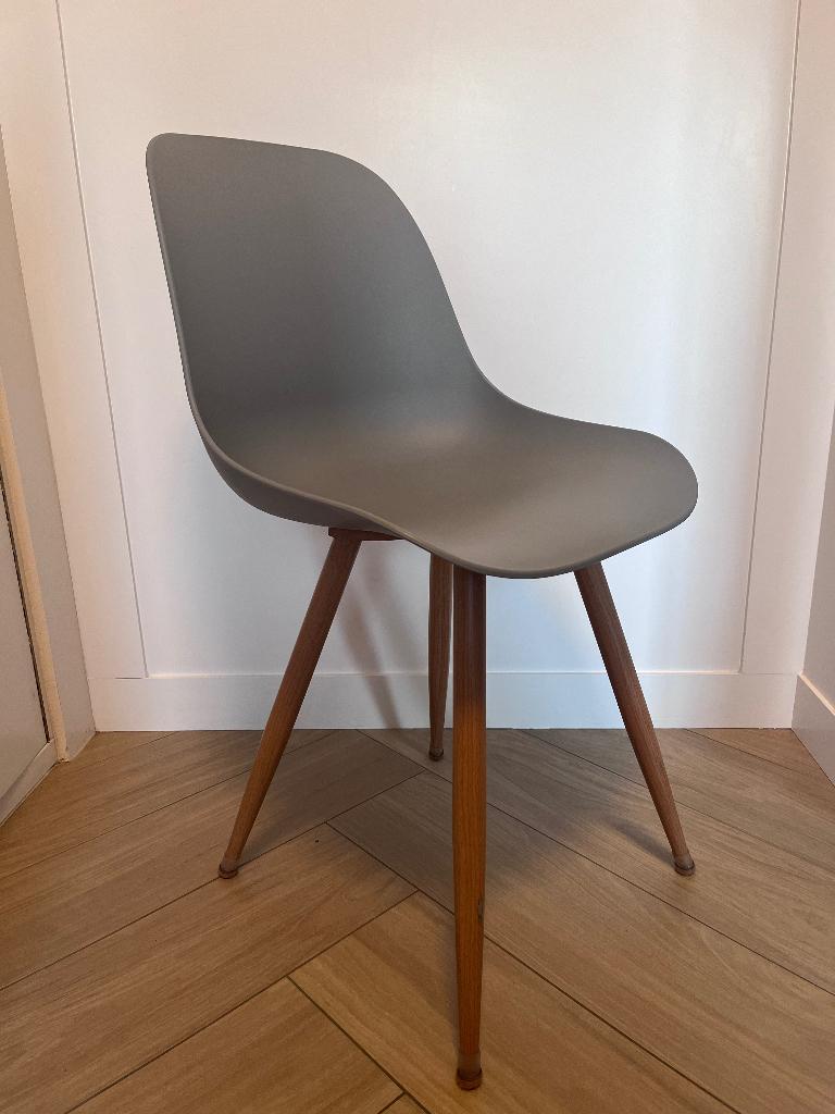 Vier eetkamerstoelen Label51, Ophalen, Gebruikt, Grijs, Vier
