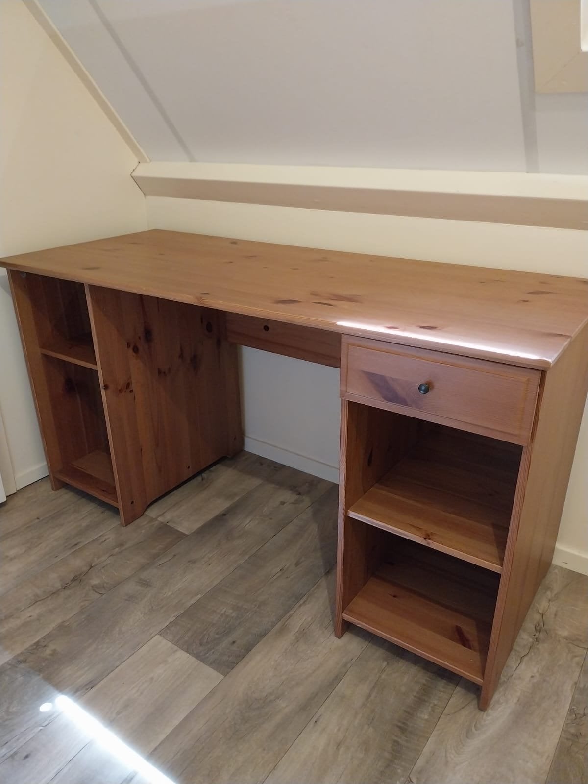 Houten bureau met opbergruimte en lade, Ophalen, Gebruikt, Bruin, Computerbureau