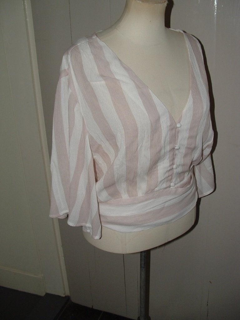 Nooit gedragen! Rut & Circle fanny blouse maat S maat 36, Rut & Circle, Beige, Ophalen of Verzenden, Zo goed als nieuw