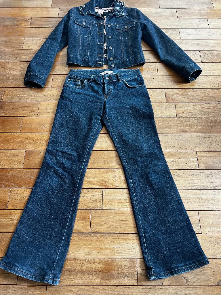 R.E.D. by Valentino. Jeans pak. Maat 36., Kostuum of Pak, Blauw, Ophalen of Verzenden, Zo goed als nieuw