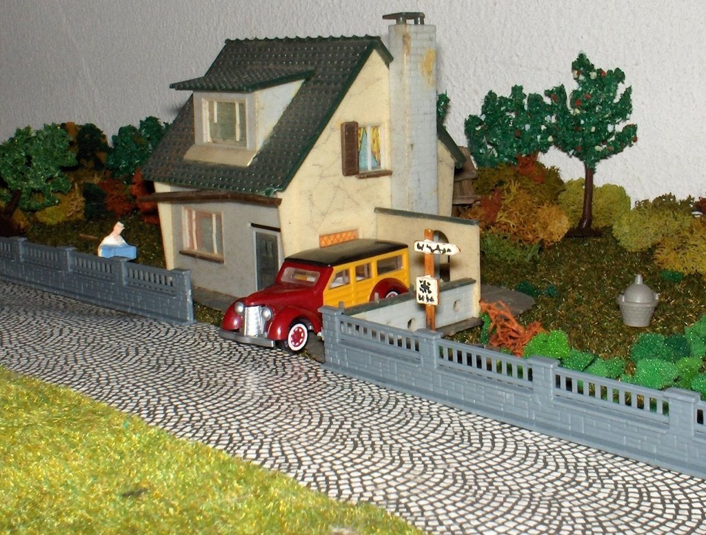 Schutting / muur met traliewerk voor huis-,tuin- afscheiding, Overige merken, Gelijkstroom of Wisselstroom, Brug, Tunnel of Gebouw