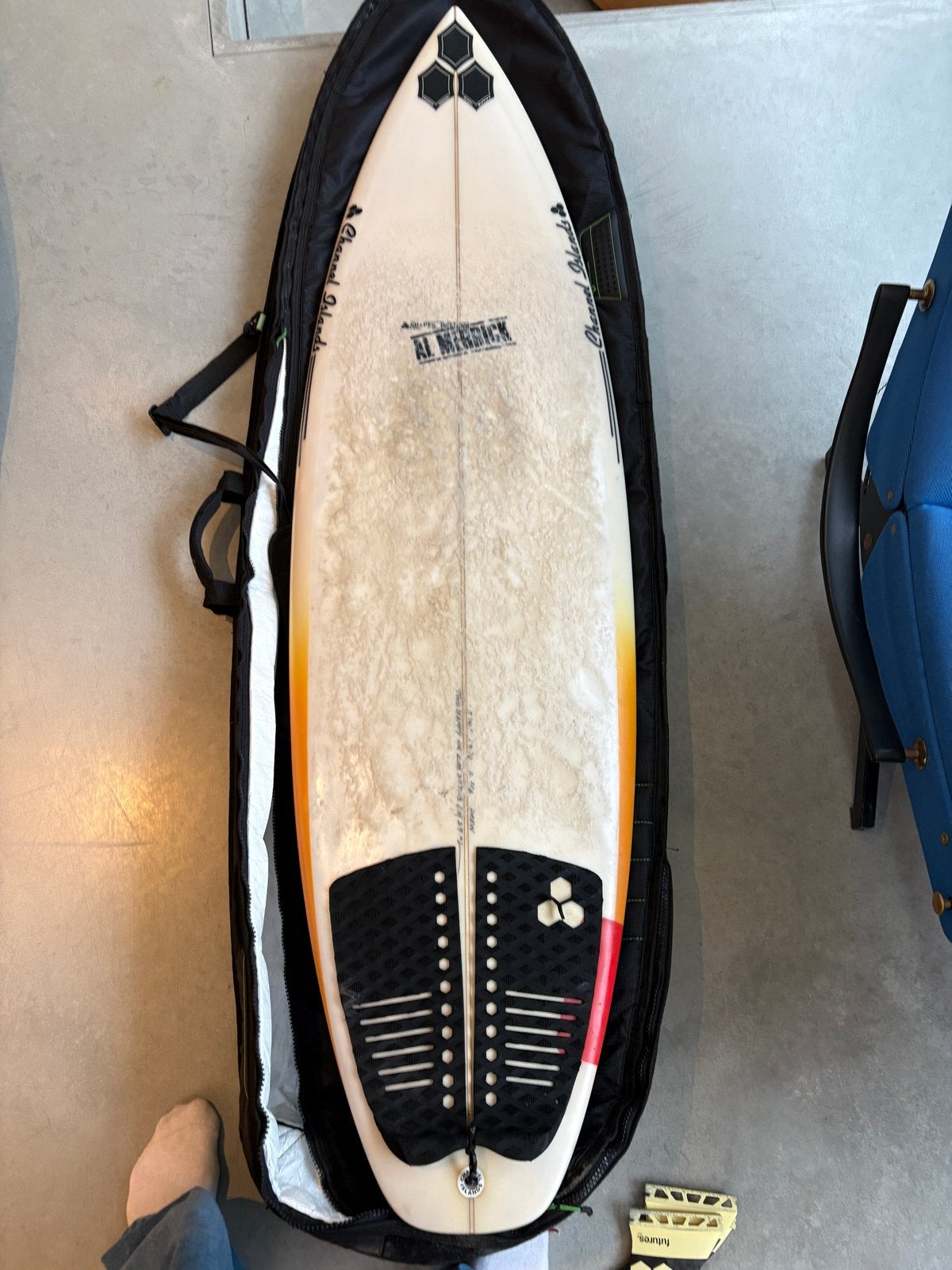 Channel Islands Two Happy Shortboard 5'10" - 29.5L, Watersport en Boten, Ophalen, Zo goed als nieuw, Shortboard, Met vinnen