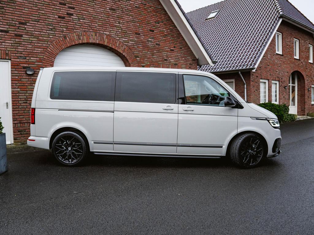 Volkswagen Caravelle T6.1 2.0 TDI 204 PK DSG L2H1 A-KLEP ACC, Stof, Gebruikt, 4 cilinders, 1928 kg