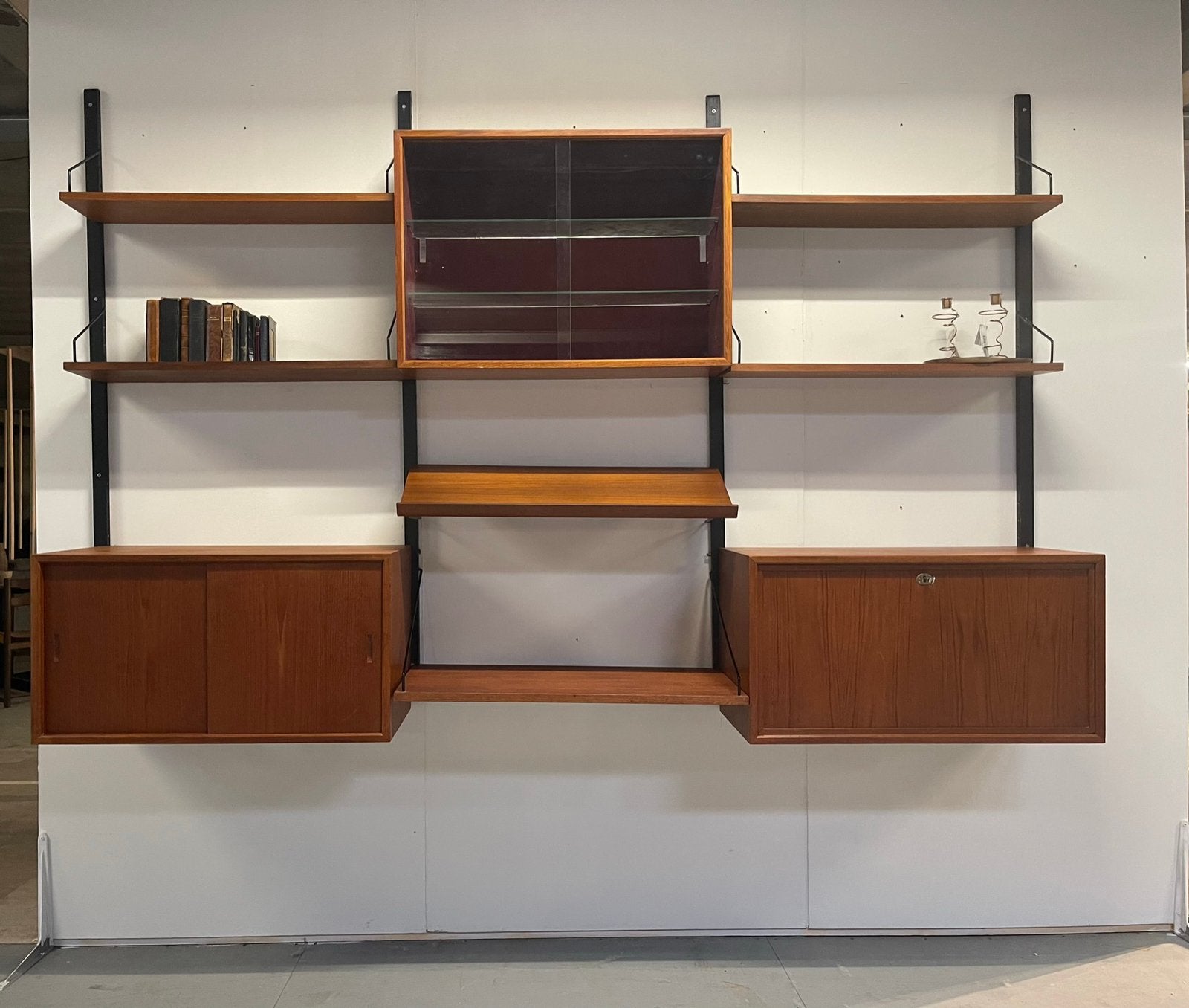 Poul Cadovius by Royal System vintage modulair wandsysteem, Gebruikt, Met deur(en), Ophalen of Verzenden, Teakhout