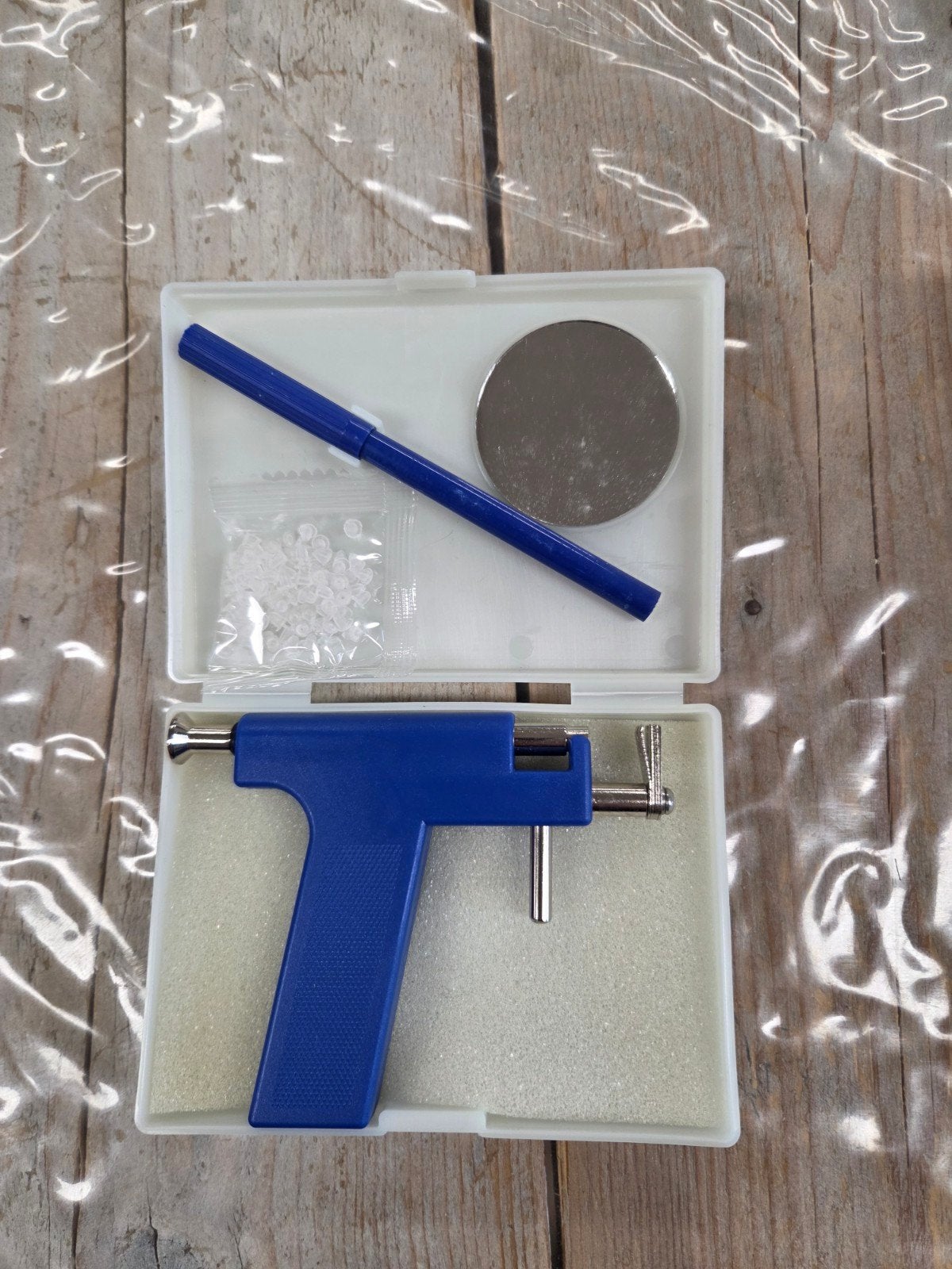 2 Nieuwe Piercing Pistolen - Ongebruikt, Ophalen of Verzenden, Nieuw, Overige materialen, Oor- of Traguspiercing